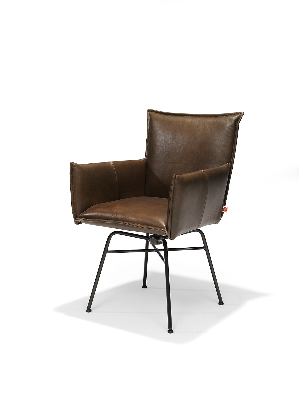 Sanne Swivel Chair With Arm Luxor Fango Pers LR